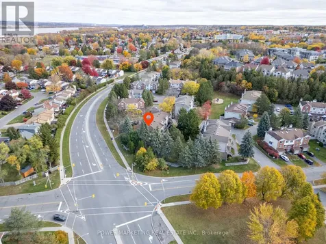 6702 Jeanne D'arc Boulevard North Ottawa ON K1C 6E9