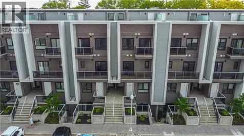 1430 Highland Road West Kitchener ON N2N 0C3