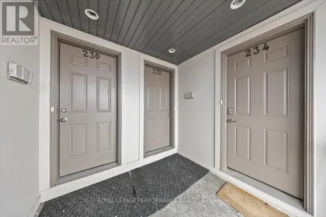 232 Shanly Private Ottawa ON K2J 5X6