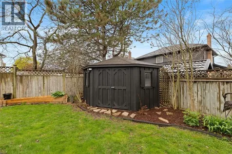 3020 Maidstone Crescent Sarnia ON N0N 1C0