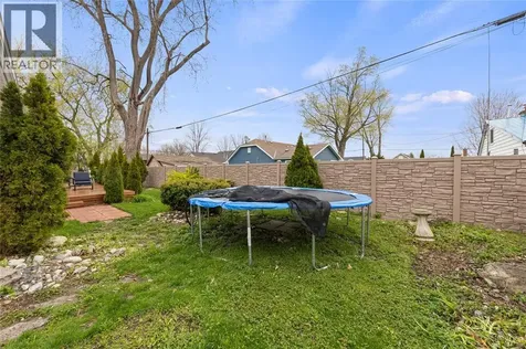 1970 Orchard Avenue Sarnia ON N0N 1C0