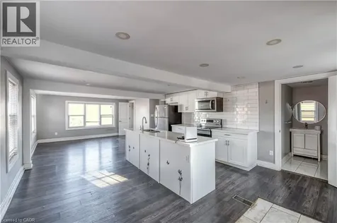 48 Shaw Street Hamilton ON L8L 3P3