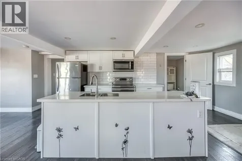 48 Shaw Street Hamilton ON L8L 3P3