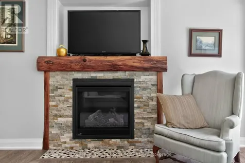 3 Chamberlain Crescent Penetanguishene ON L9M 0A5