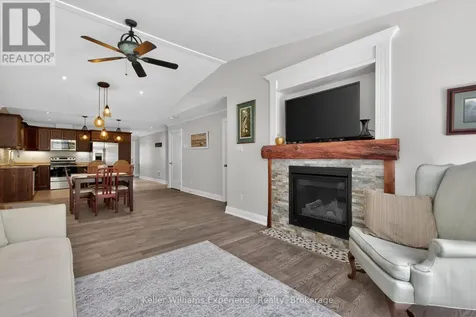 3 Chamberlain Crescent Penetanguishene ON L9M 0A5