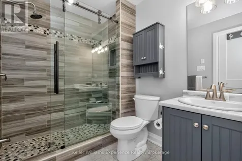 3 Chamberlain Crescent Penetanguishene ON L9M 0A5