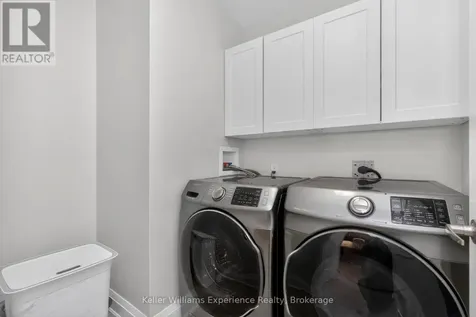3 Chamberlain Crescent Penetanguishene ON L9M 0A5