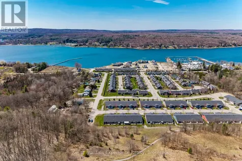 3 Chamberlain Crescent Penetanguishene ON L9M 0A5