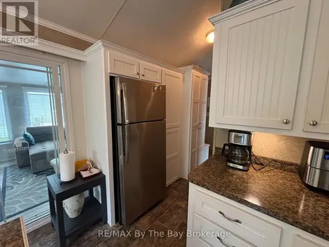 108 Madawaska Trail Wasaga Beach ON L9Z 1X7