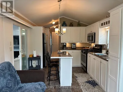 108 Madawaska Trail Wasaga Beach ON L9Z 1X7