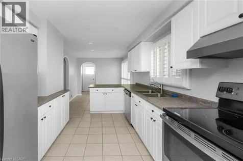 2344 Devon Road Oakville ON L6J 5R5