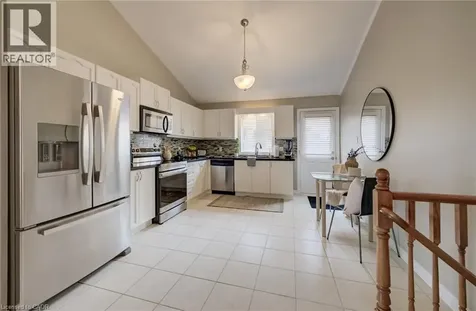 546 Jerseyville Road West Hamilton ON L9G 3L5