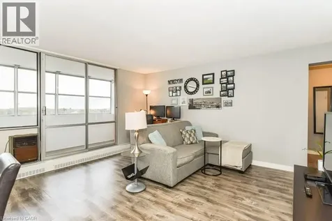 225 Harvard Place Waterloo ON N2J 4H4