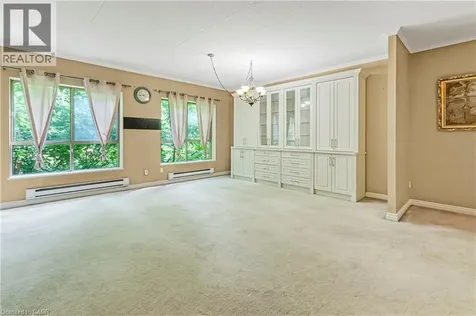 249 Major Mackenzie Drive East Richmond Hill ON L4C 9M8