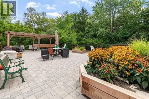 249 Major Mackenzie Drive East Richmond Hill ON L4C 9M8