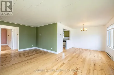 125 Paradise Bay Road Meaford ON N0H 1B0