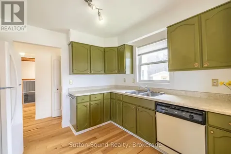 125 Paradise Bay Road Meaford ON N0H 1B0