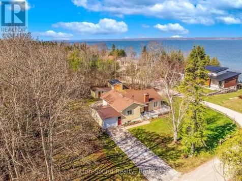 125 Paradise Bay Road Meaford ON N0H 1B0