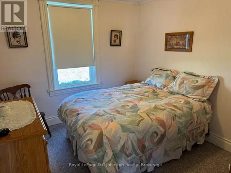 21 Victoria Street South Saugeen Shores ON N0H 2L0