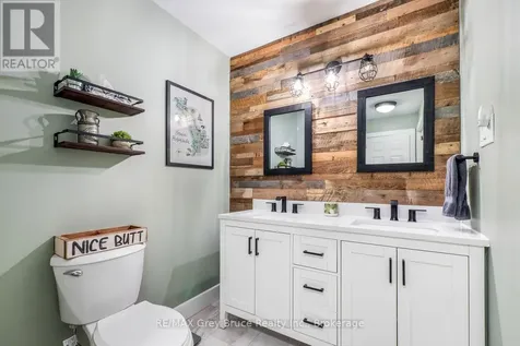109 Widgeon Cove Road Northern Bruce Peninsula ON N0H 2T0