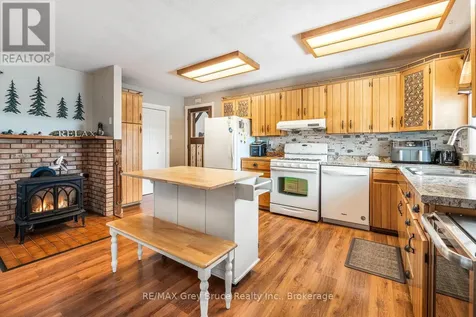 109 Widgeon Cove Road Northern Bruce Peninsula ON N0H 2T0
