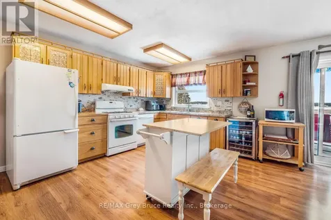 109 Widgeon Cove Road Northern Bruce Peninsula ON N0H 2T0