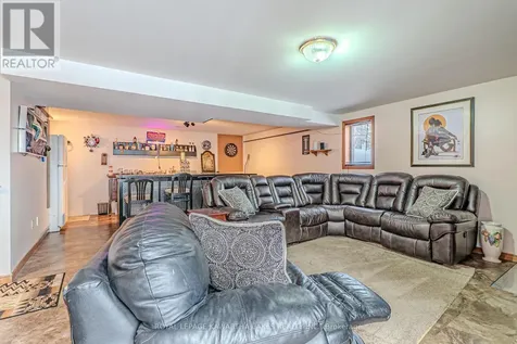 1 Bridle Road Kawartha Lakes (ops) ON K9V 4R2