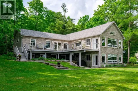 3069 Clear Lake Road West Selwyn ON K0L 2H0