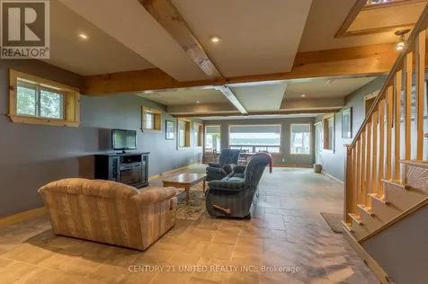 3069 Clear Lake Road West Selwyn ON K0L 2H0