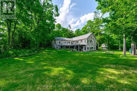 3069 Clear Lake Road West Selwyn ON K0L 2H0