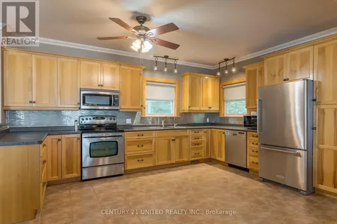 3069 Clear Lake Road West Selwyn ON K0L 2H0