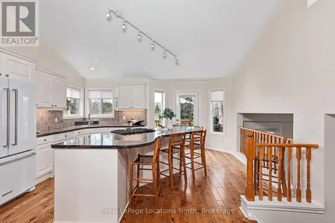 35 Barker Boulevard Collingwood ON L9Y 4W4