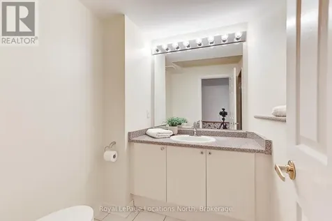 35 Barker Boulevard Collingwood ON L9Y 4W4