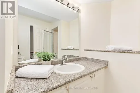 35 Barker Boulevard Collingwood ON L9Y 4W4
