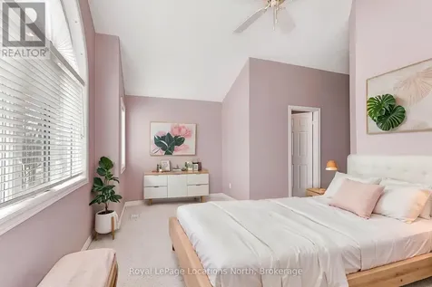 35 Barker Boulevard Collingwood ON L9Y 4W4