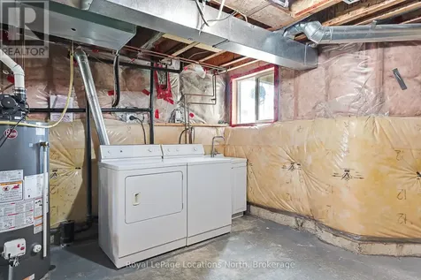 35 Barker Boulevard Collingwood ON L9Y 4W4