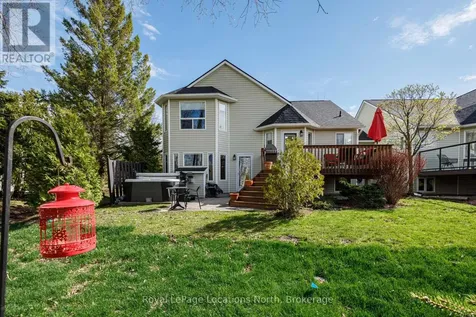 35 Barker Boulevard Collingwood ON L9Y 4W4
