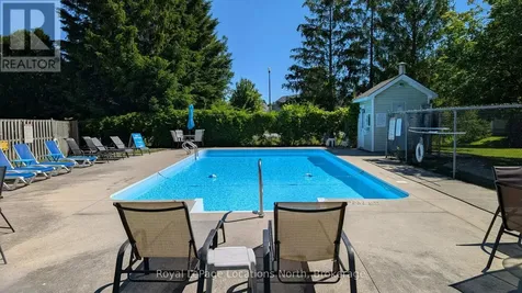 35 Barker Boulevard Collingwood ON L9Y 4W4