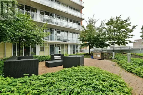 354 Gladstone Street Ottawa ON K2P 0R4
