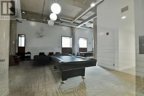 354 Gladstone Street Ottawa ON K2P 0R4