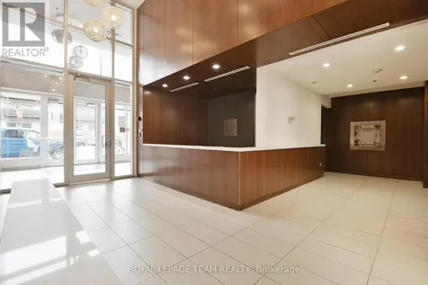 354 Gladstone Street Ottawa ON K2P 0R4