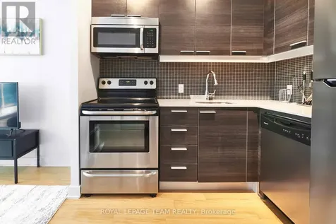354 Gladstone Street Ottawa ON K2P 0R4