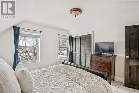 477 Booth Street Ottawa ON K1R 7L1