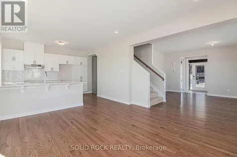 208 Beebalm Crescent Ottawa ON K2J 7H1