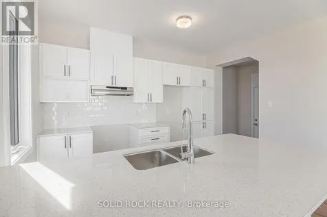 208 Beebalm Crescent Ottawa ON K2J 7H1