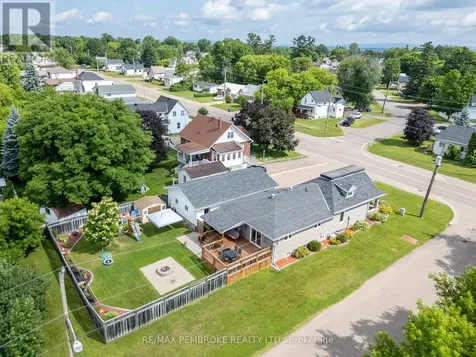 560 Boundary Road East Laurentian Valley ON K8A 6M3
