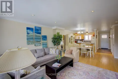39 28th Street South Wasaga Beach ON L9Z 2E4