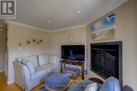 39 28th Street South Wasaga Beach ON L9Z 2E4