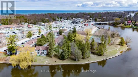 39 28th Street South Wasaga Beach ON L9Z 2E4