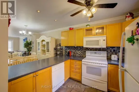 39 28th Street South Wasaga Beach ON L9Z 2E4